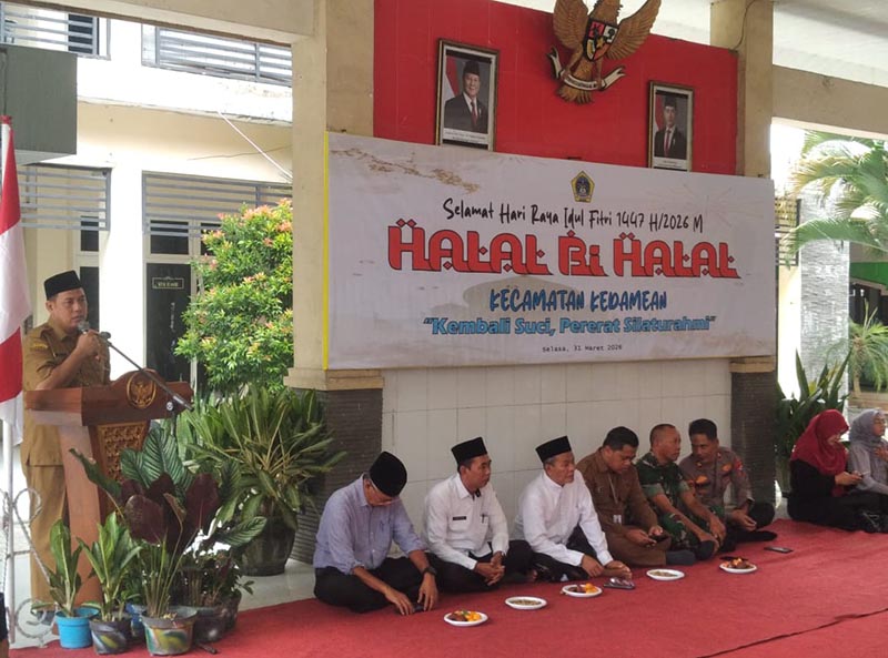 Halal bi Halal Kecamatan Kedamean : Kembali fitri dengan bersilahturahmi